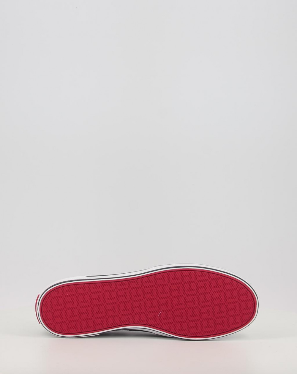 ICONIC SLIP ON SNEAKER