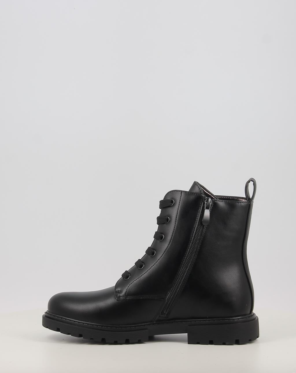 AG 17558