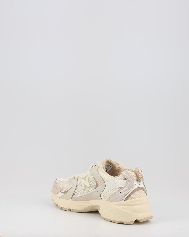 Zapatillas NEW BALANCE MR530AA beig