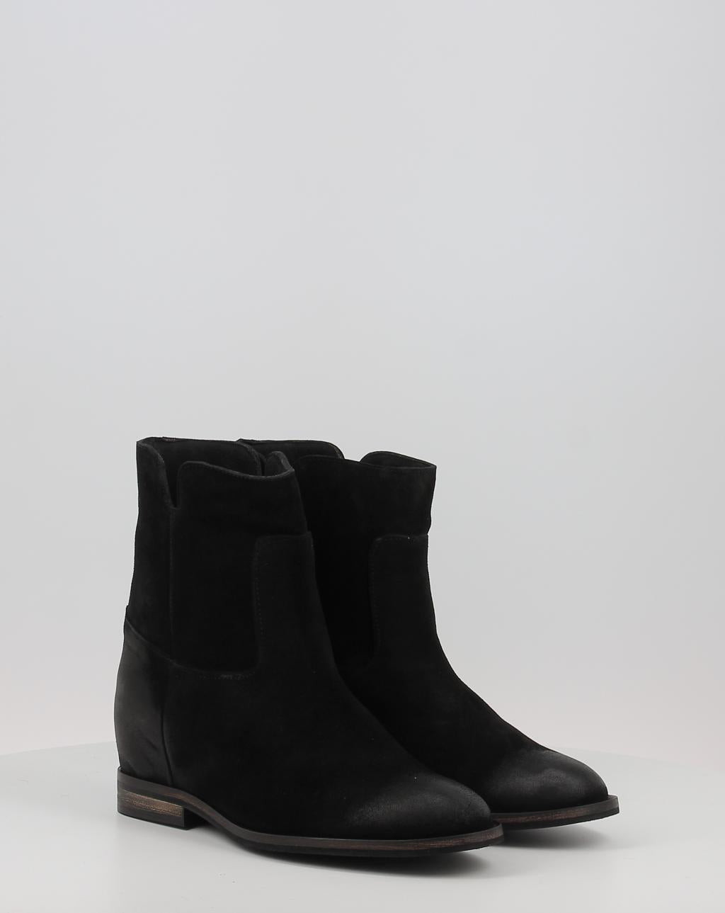 22020 VELOUR