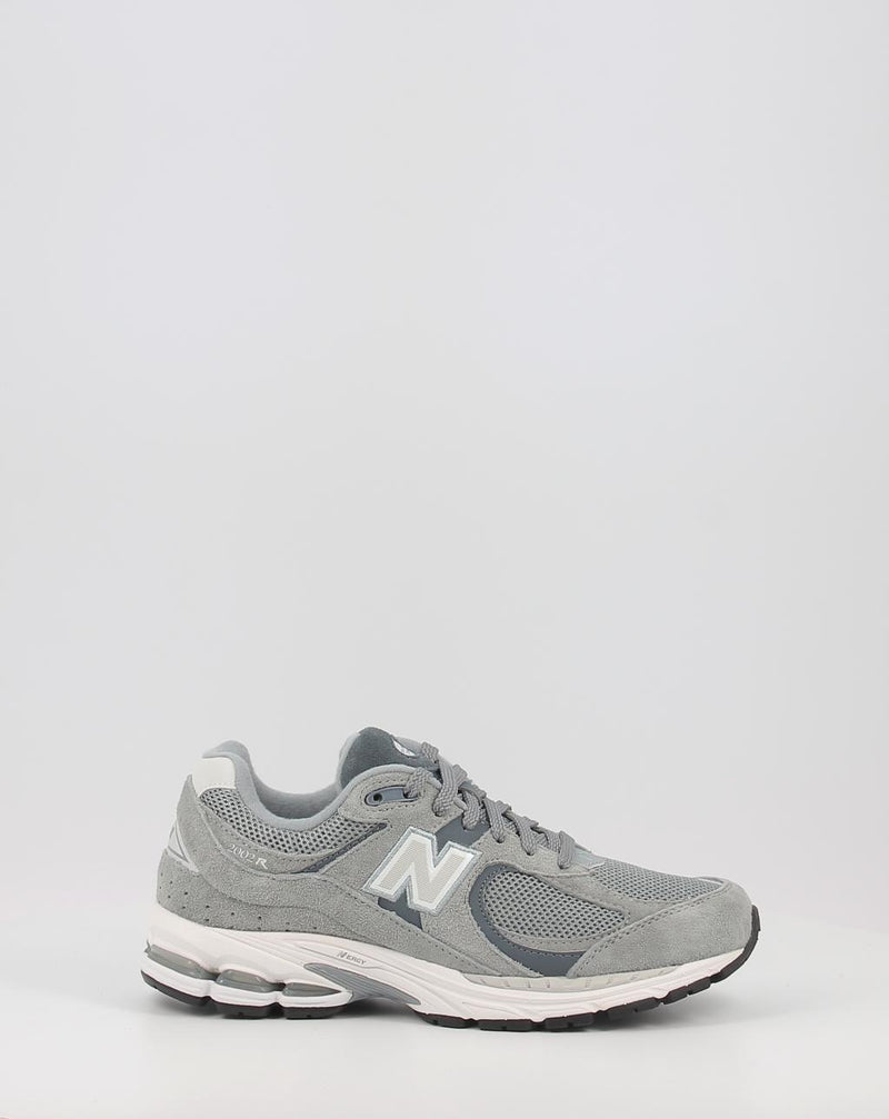 Sneaker NEW BALANCE M2002RST grau
