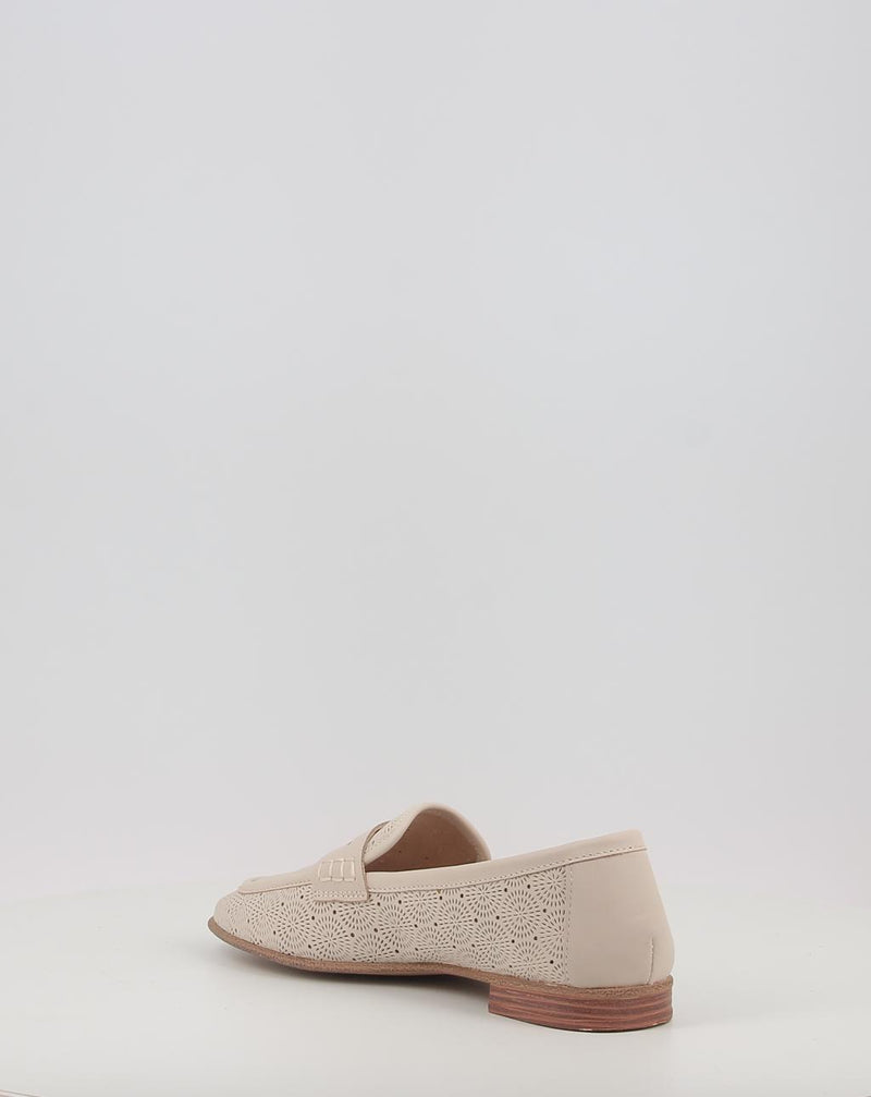 Mokassins CARMELA 16217001 creme