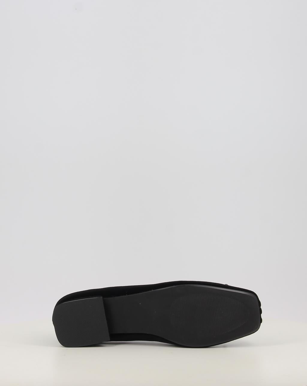 LAUR6