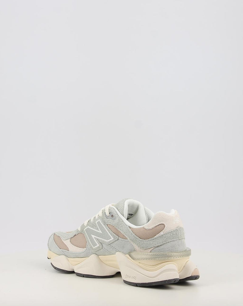 Sneakers NEW BALANCE U9060440 grau