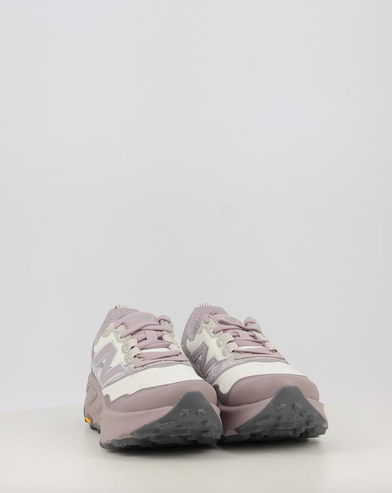 Sneakers NEW BALANCE WMNS FRESH FOAM X HIERRO V9 lila