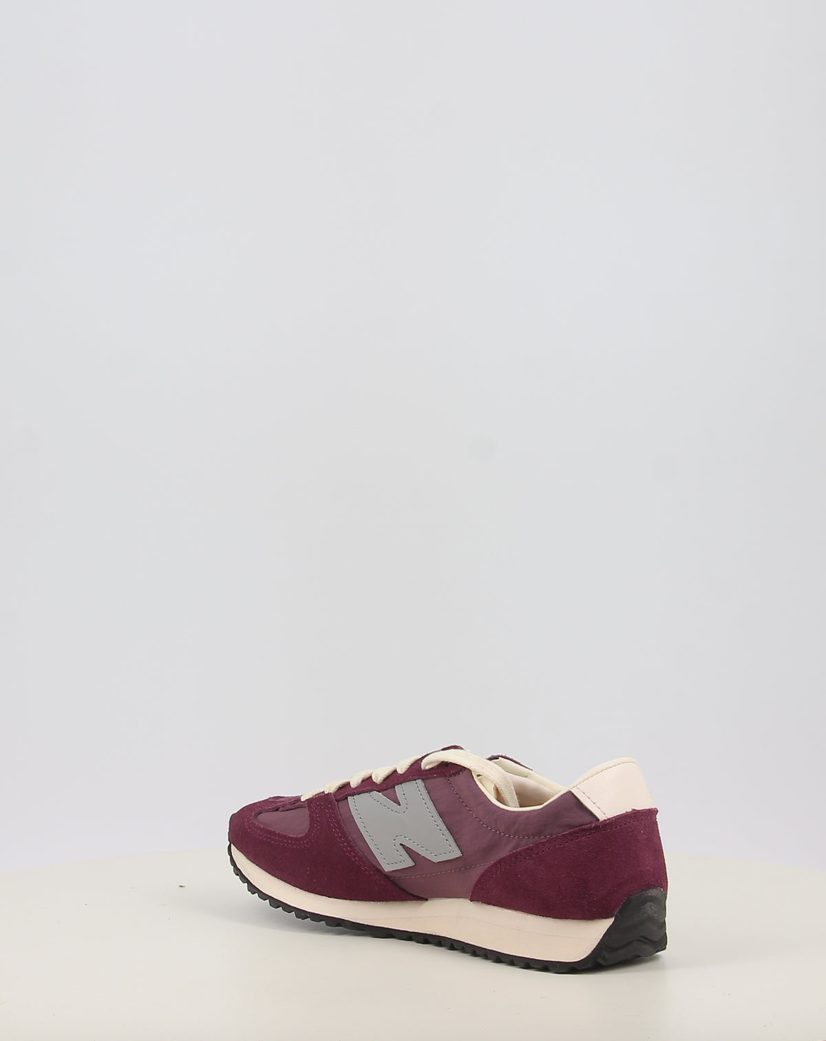 U4717PS