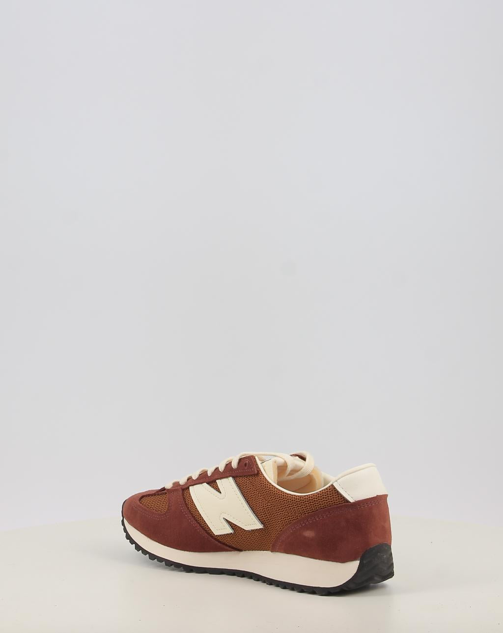 Zapatillas NEW BALANCE U4713G5 marrón