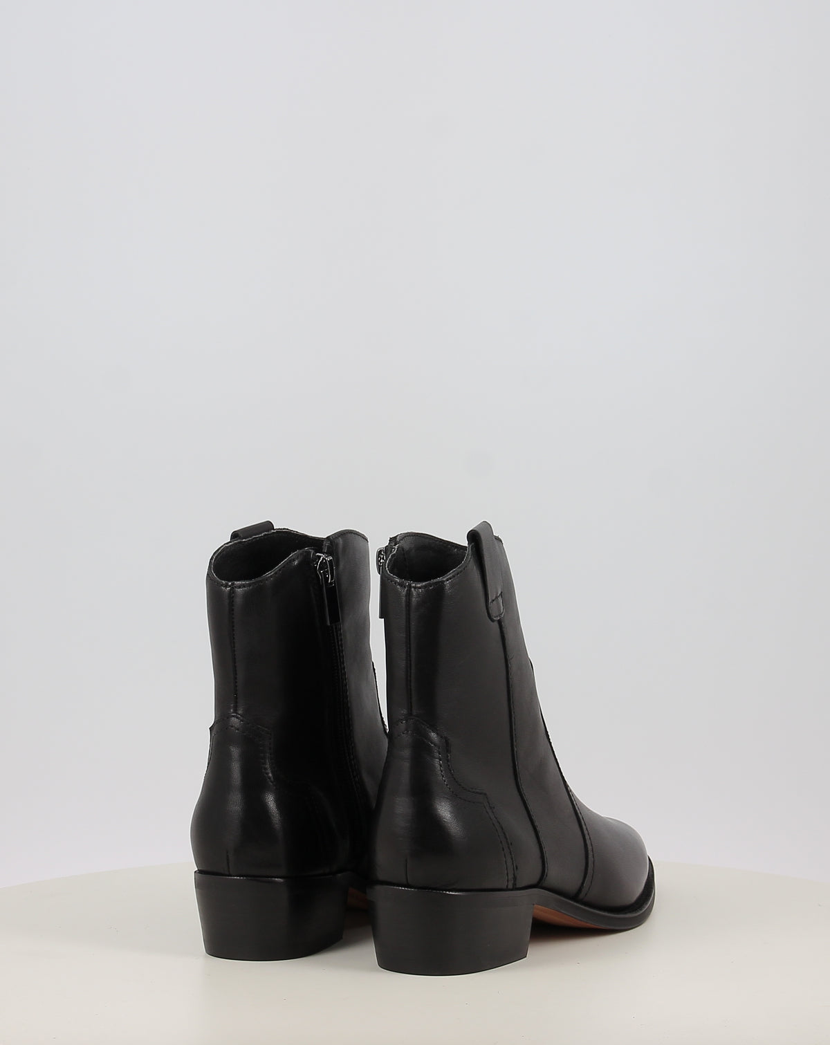 AFT CECILE 5644