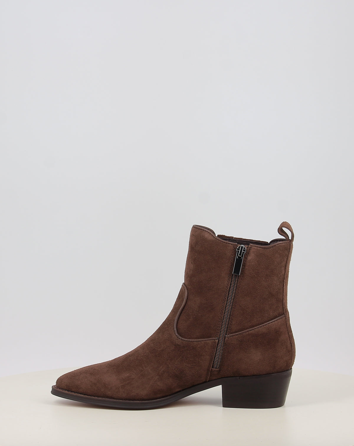 AFT CECILE 5647